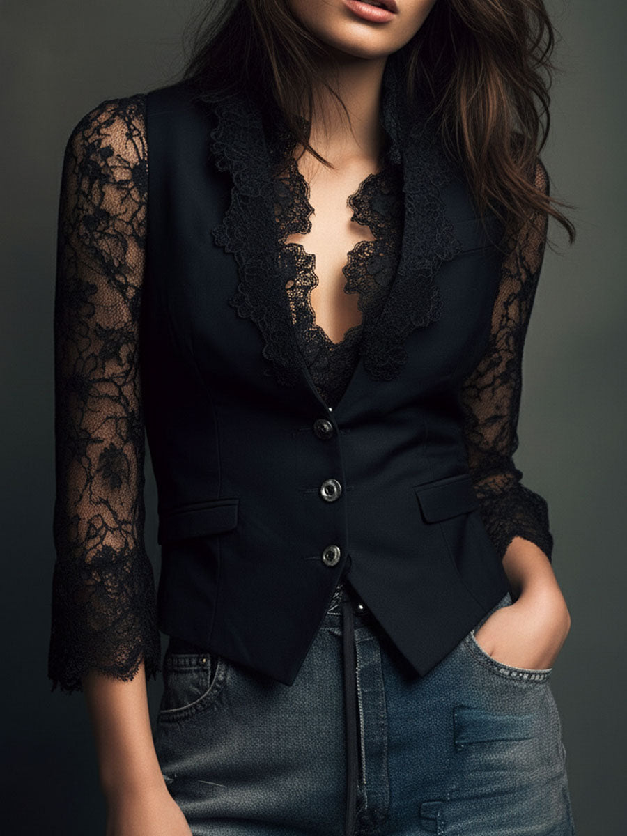Noortje™ | Zwarte blazer met kanten mouwen
